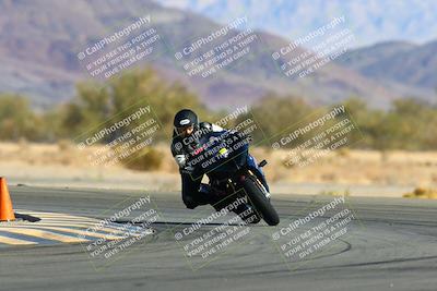 media/Jan-09-2022-SoCal Trackdays (Sun) [[2b1fec8404]]/Turn 14 (10am)/